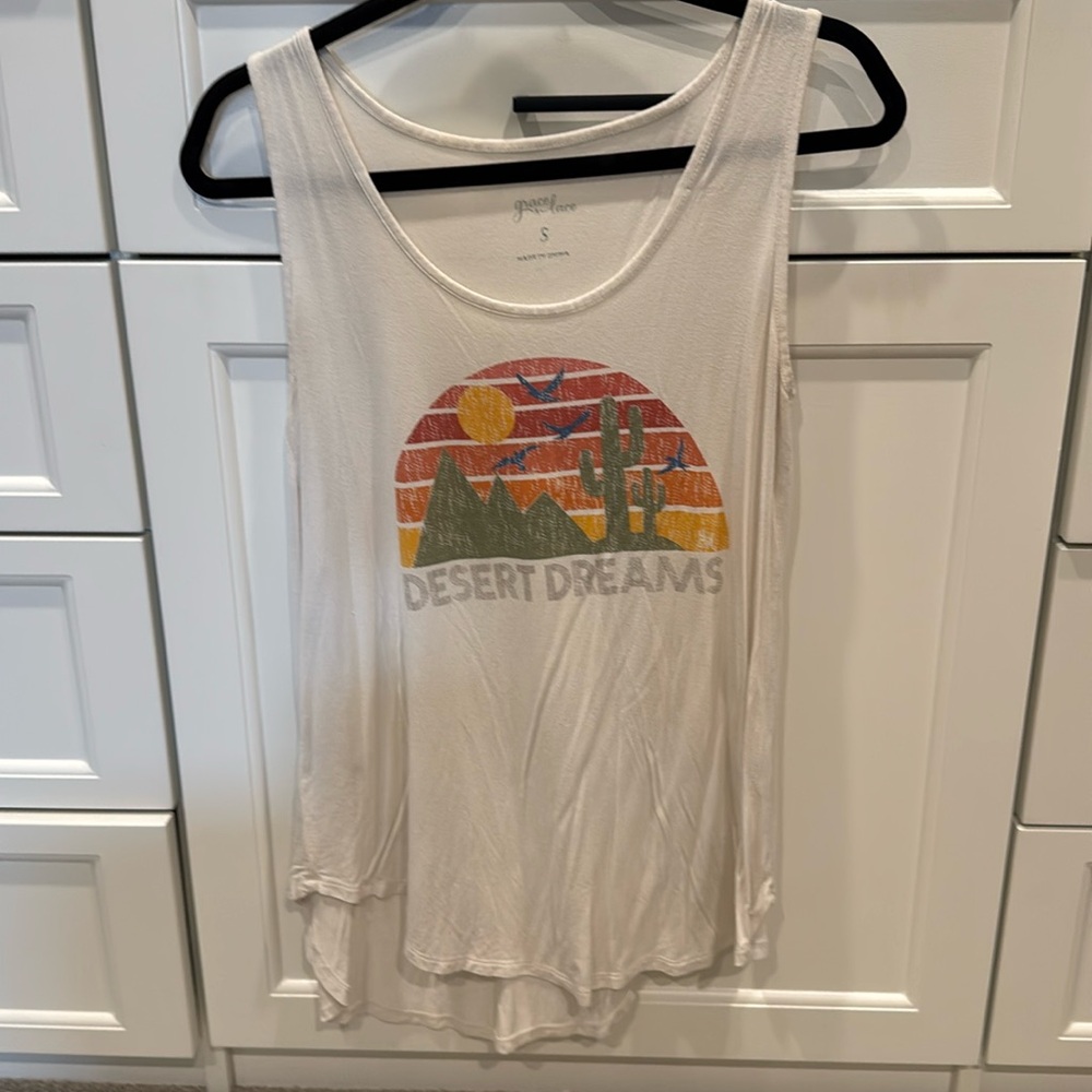 Grace and Lace Desert Dreams Graphic tank.